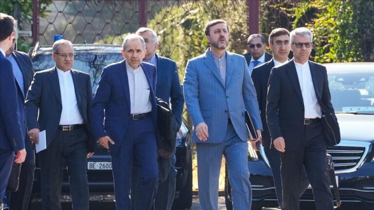 thumbs_b_c_382121d220ea10f2efee6aee253d0df2